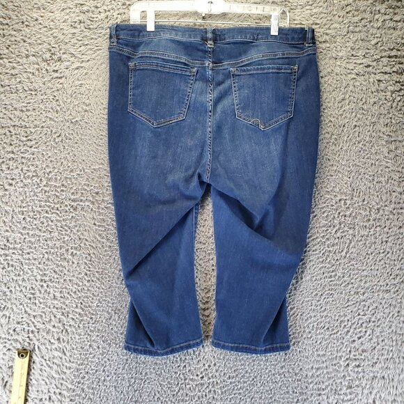 Lane Bryant Jeans Womens Size 16 Blue Super-Stretch Capri Denim - Picture 11 of 12